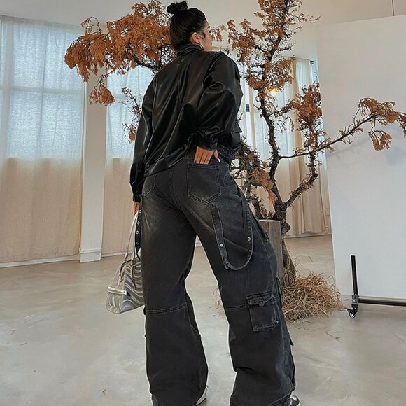 Unisex Black Baggy Cargo Pants - Trendy Wide Leg Streetwear for All Seasons - Picture 5 of 5